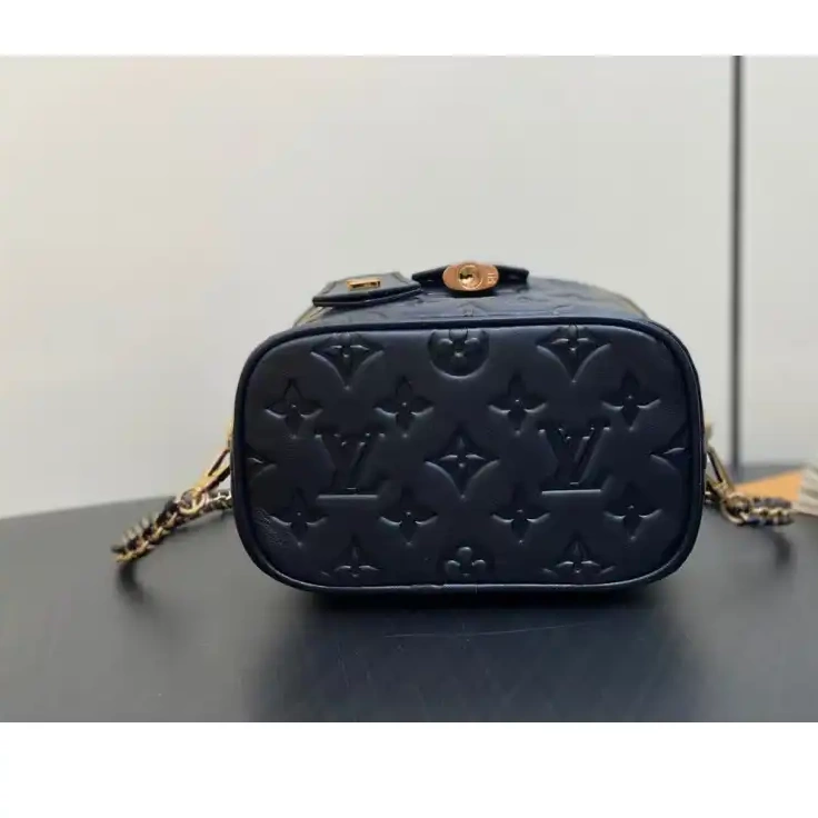 LV 2409YA0180 Bags 0602